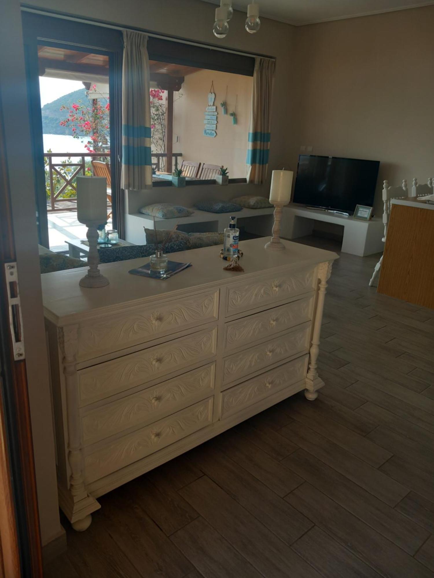 Paralio Astros Beachfront Suites シロピカド 部屋 写真